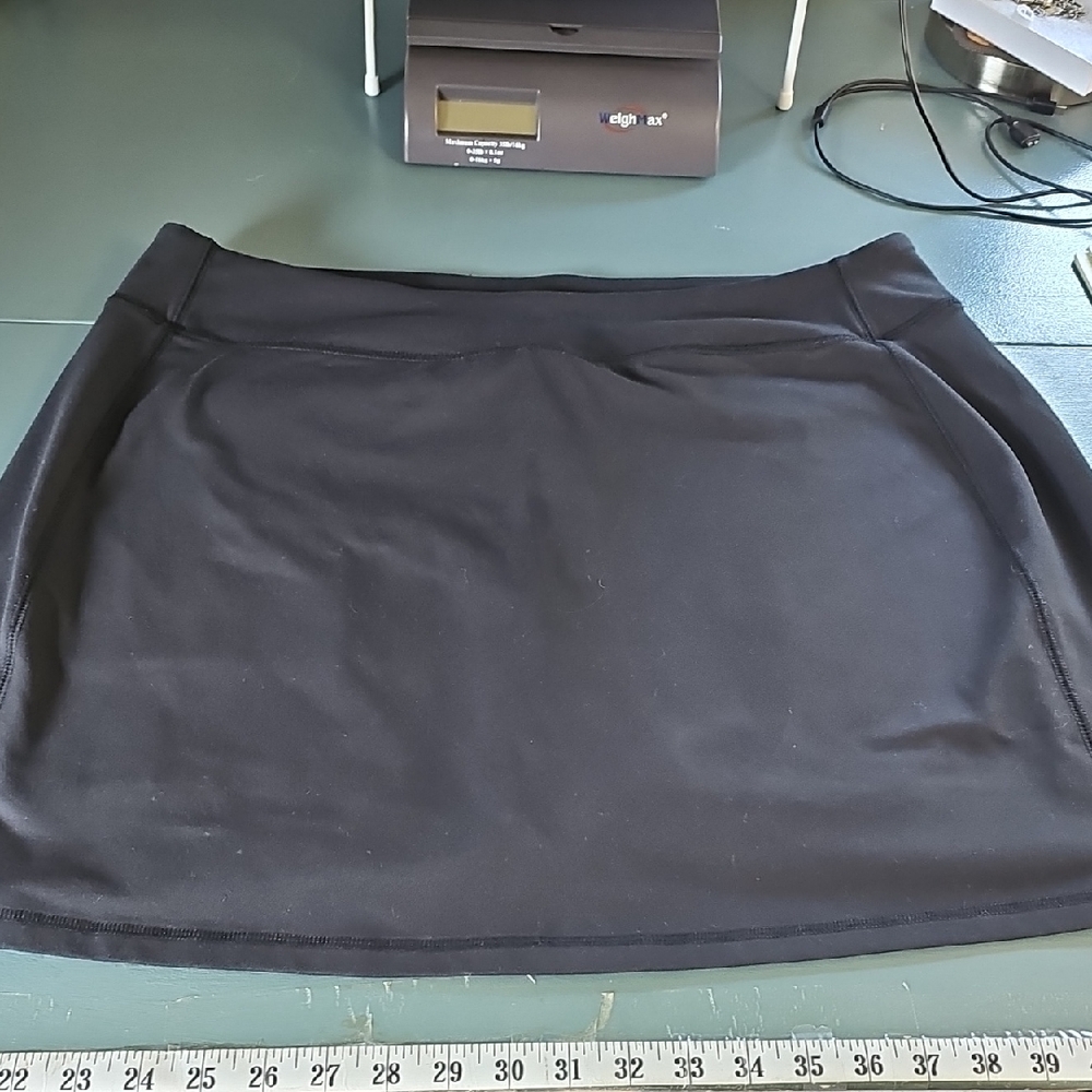 Black Women's Skort In A Size 1X. By LANDS END. (16-18W)